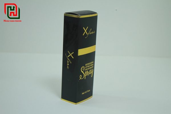 Hộp đựng mỹ phẩm Spray