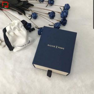 Hộp đựng quà đẹp giá rẻ